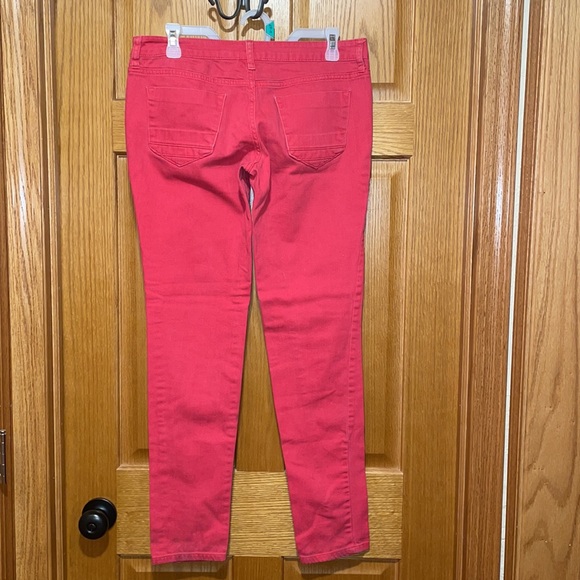 Red City Streets skinny jeans size 7 - Picture 3 of 4